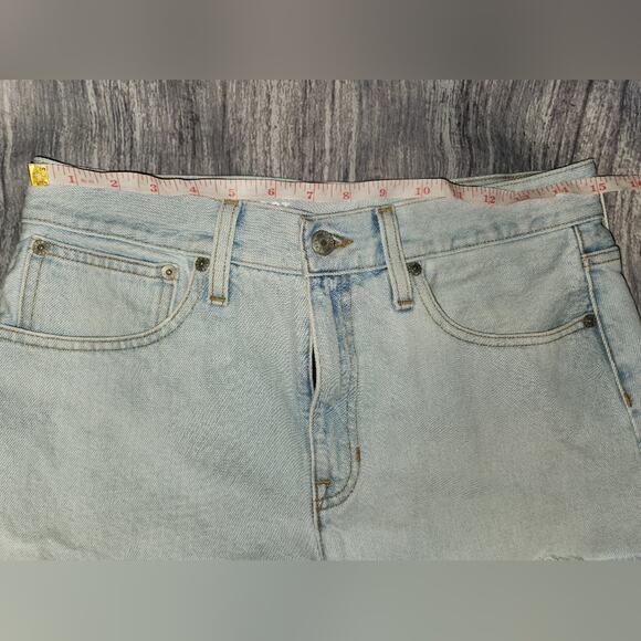 J. Crew Relaxed Denim Short In Waterside Wash Size 27‎ - Picture 8 of 11
